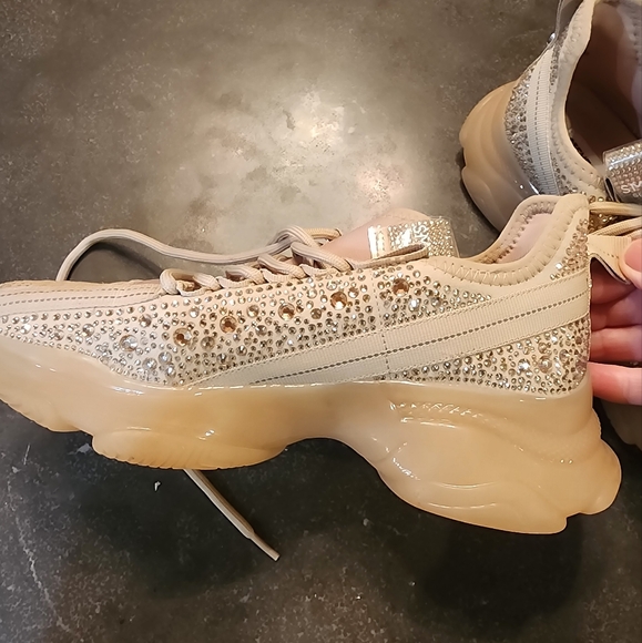 Steve Madden Bling nude/natural fashion lifestyle sneakers in size 7M - Picture 10 of 11